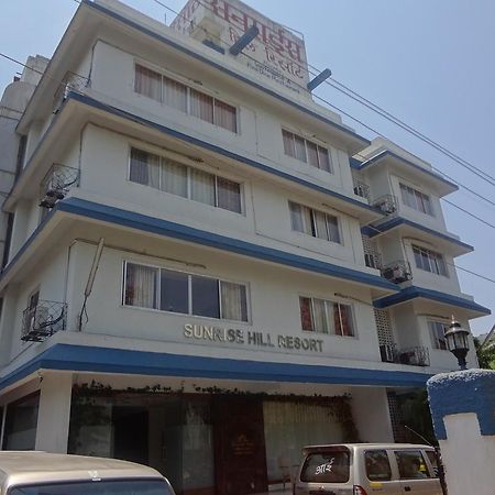 Sunrise Hill Resort Khandala  Экстерьер фото