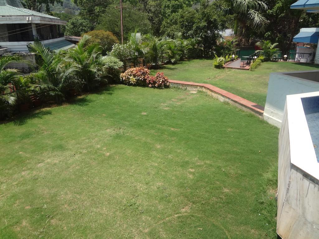 Sunrise Hill Resort Khandala  Экстерьер фото