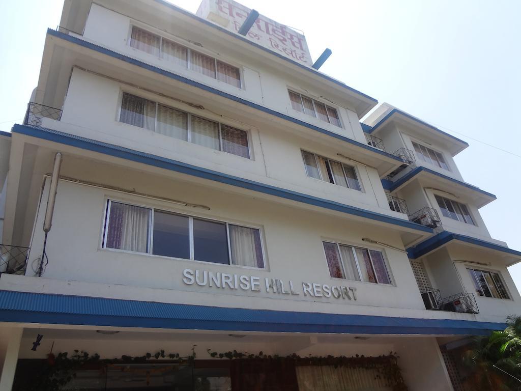 Sunrise Hill Resort Khandala  Экстерьер фото