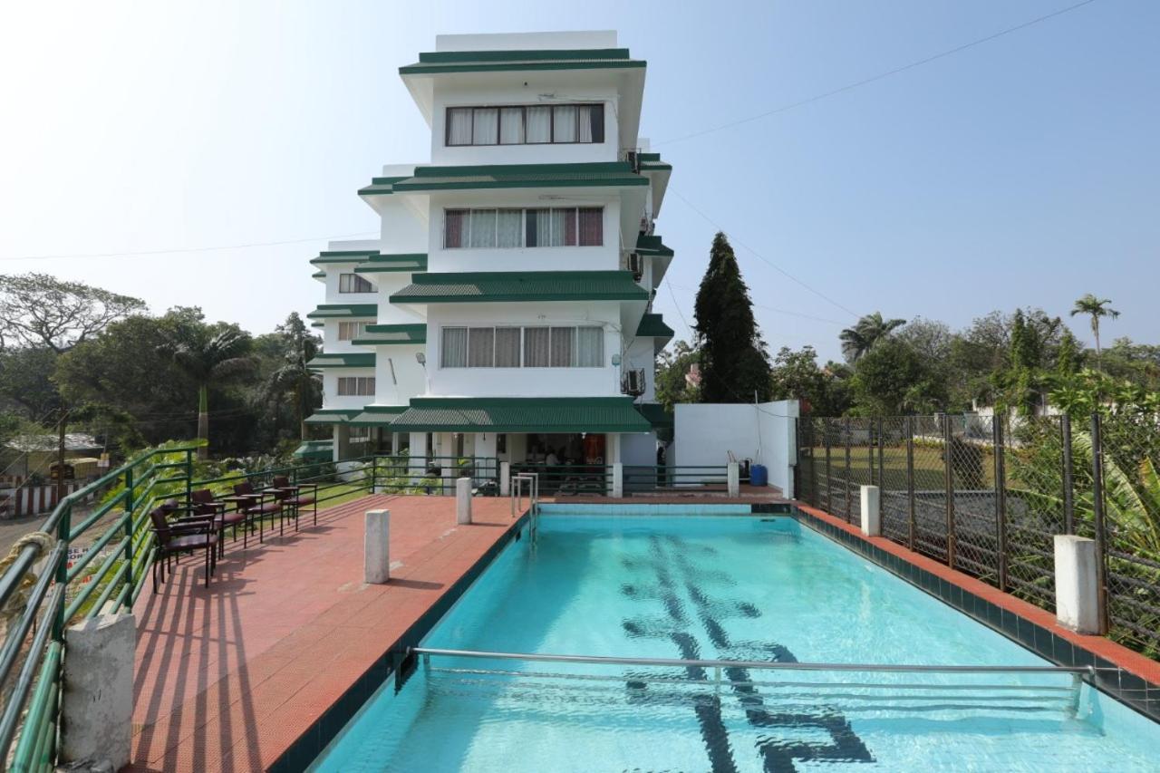 Sunrise Hill Resort Khandala  Экстерьер фото