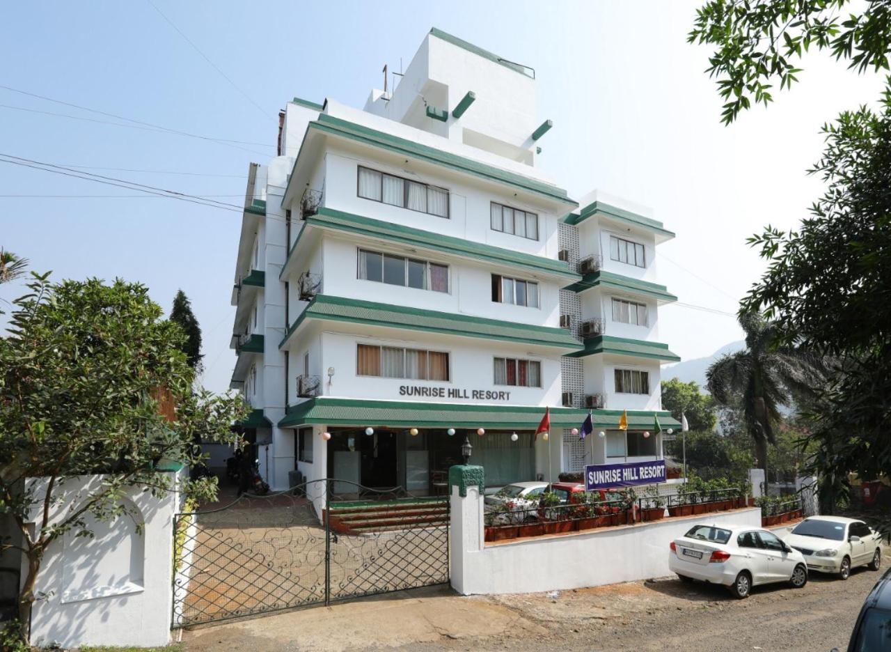 Sunrise Hill Resort Khandala  Экстерьер фото