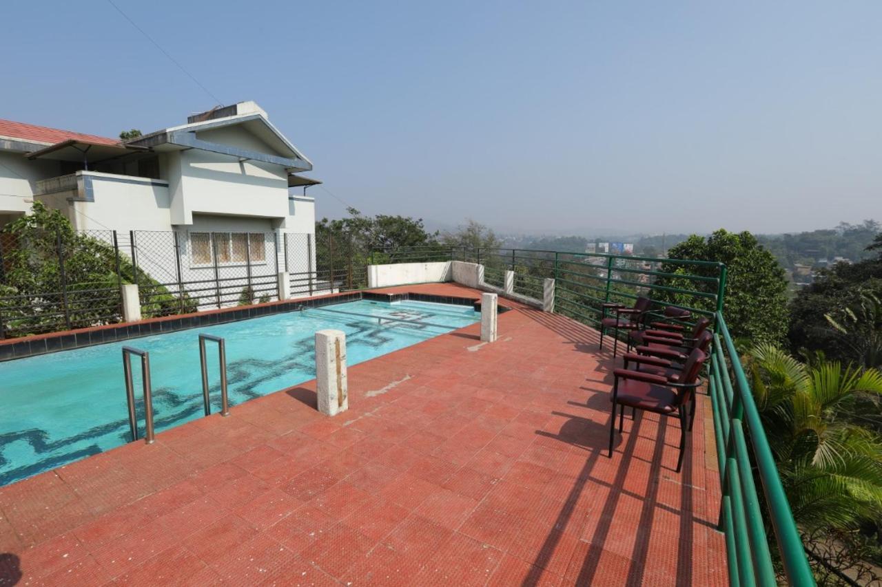 Sunrise Hill Resort Khandala  Экстерьер фото