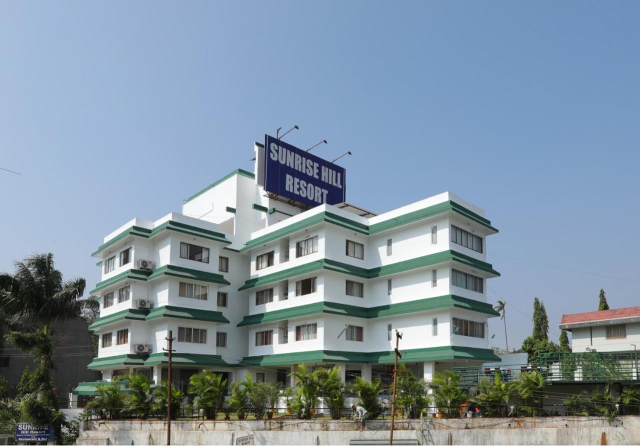 Sunrise Hill Resort Khandala  Экстерьер фото