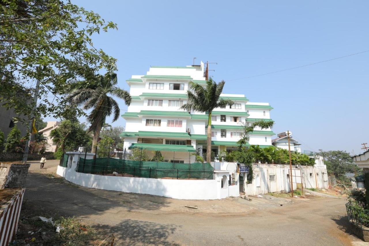 Sunrise Hill Resort Khandala  Экстерьер фото